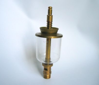 Kvapacia maznica INT.946.800.005 G1/2" - 220 cm3