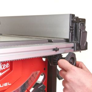 Milwaukee M18 FTS210-121