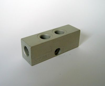 Deliaca lišta dávkovača 322-661 M10x1/ 2xM10x1 na rúrku 6mm